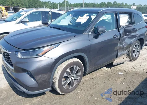 2021 Toyota Highlander Xle из США, поврежденный, VIN 5TDGZRAH9MS535974